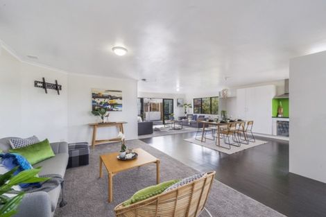 Photo of property in 17 Dorchester Place, Nawton, Hamilton, 3200