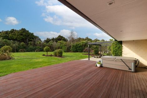 Photo of property in 40 Matua Grove, Otatara, Invercargill, 9879