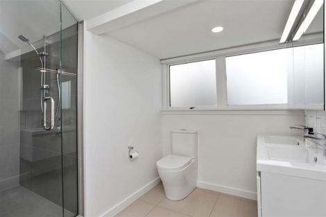 Photo of property in 3 Ashdale Lane, Strowan, Christchurch, 8052