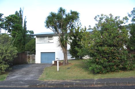 Photo of property in 2 Palawan Place, Torbay, Auckland, 0630