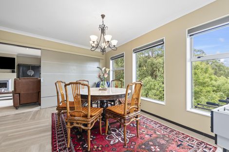 Photo of property in 40 Ruapehu Drive, Fitzherbert, Palmerston North, 4410