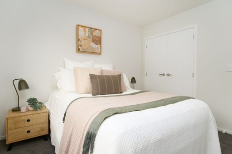 Photo of property in 1 Pine Hill Rise, Glenside, Wellington, 6037