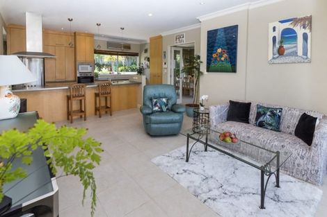 Photo of property in 4a Cleary Terrace, Cockle Bay, Auckland, 2014