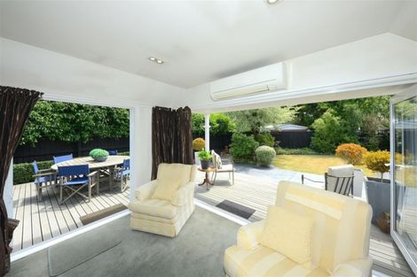 Photo of property in 62 Kotare Street, Fendalton, Christchurch, 8041