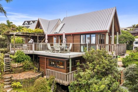 Photo of property in 36 Mayall Avenue, Beach Haven, Auckland, 0626