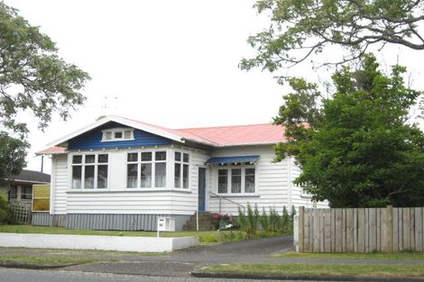 Photo of property in 97 Seddon Street, Pukekohe, 2120