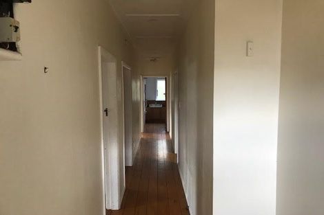 Photo of property in 18 Asquith Terrace, Brooklyn, Wellington, 6021
