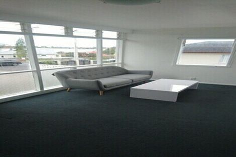 Photo of property in 67 St Vincent Avenue, Remuera, Auckland, 1050