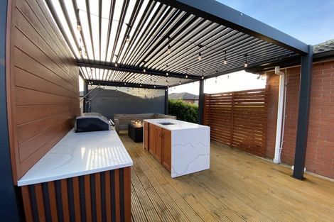 Photo of property in 49d Cambridge Terrace, Papatoetoe, Auckland, 2025