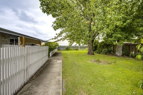 Photo of property in 2/204a Park Road South, Akina, Hastings, 4122