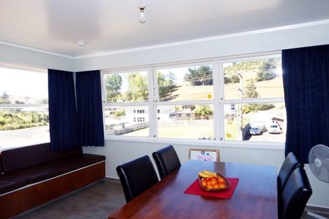 Photo of property in 55 Goldfinch Street, Taihape, 4720