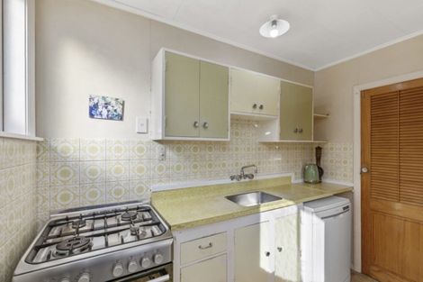 Photo of property in 5 Bay Street, Petone, Lower Hutt, 5012