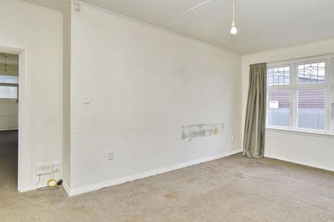 Photo of property in 34 Olliviers Road, Phillipstown, Christchurch, 8011