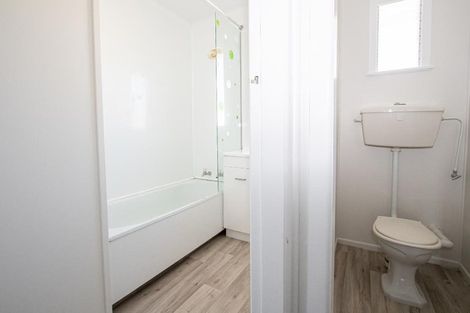 Photo of property in 4 Tomin Road, Glenview, Hamilton, 3206