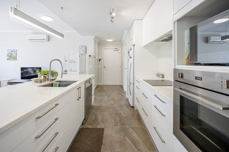 Photo of property in 66 Panorama Heights, Orewa, 0931