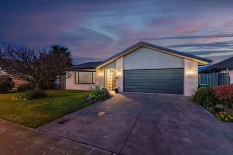 Photo of property in 25 Mcnaughton Place, Onekawa, Napier, 4110