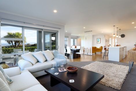 Photo of property in 2 Crown Terrace, Britannia Heights, Nelson, 7010