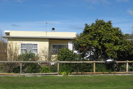Photo of property in 54 Somerville Street, Wairoa, 4108