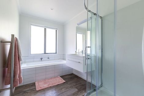 Photo of property in 25 Village Lane, Stoke, Nelson, 7011