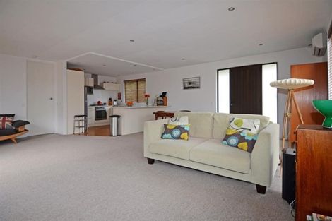 Photo of property in 39 Waimea Road, Waikanae Beach, Waikanae, 5036