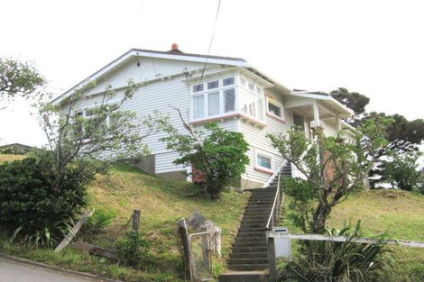 Photo of property in 14 Bristol Street, Island Bay, Wellington, 6023