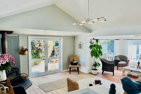 Photo of property in 1 Seaward Drive, Amberley, 7481