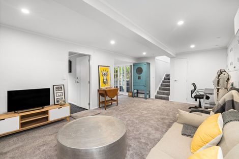 Photo of property in 30 Fourteenth Avenue, Tauranga South, Tauranga, 3112