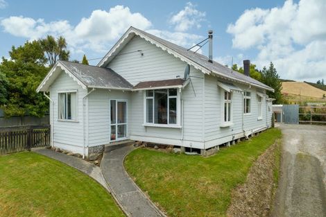 Photo of property in 33 Wentworth Street, East Gore, Gore, 9710