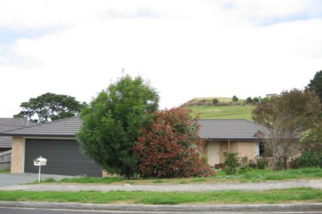 Photo of property in 16 Ridgeway Road, Pukekohe, 2120