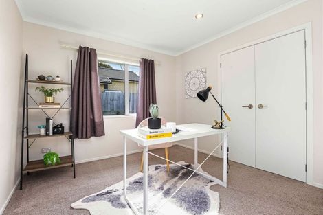 Photo of property in 43 Longbow Terrace, Flagstaff, Hamilton, 3210