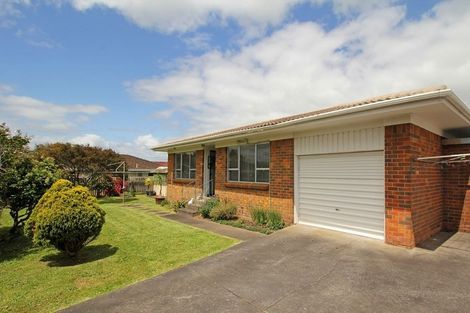 Photo of property in 10a Hillcrest Road, Papatoetoe, Auckland, 2025