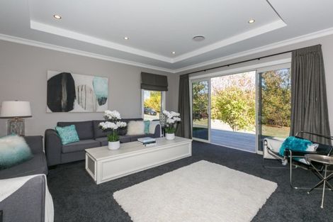 Photo of property in 24 Tauroa Valley Road, Havelock North, 4130