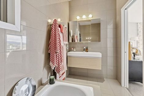 Photo of property in 85e Seatoun Heights Road, Seatoun, Wellington, 6022