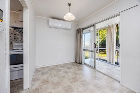 Photo of property in 2/17 Waimahia Avenue, Weymouth, Auckland, 2103