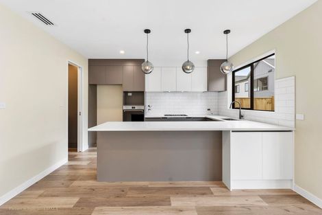 Photo of property in 11b Markham Place, Bucklands Beach, Auckland, 2012