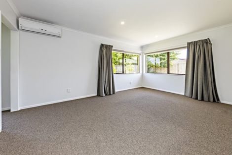 Photo of property in 3 Aztec Place, Conifer Grove, Takanini, 2112