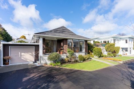 Photo of property in 3 Phoenix Avenue, Hokowhitu, Palmerston North, 4410