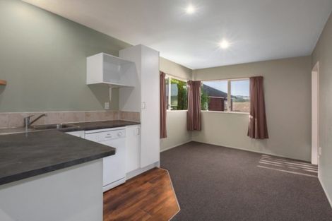 Photo of property in 8a Cullen Place, Tawa, Wellington, 5028