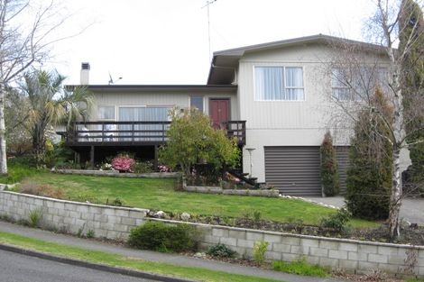 Photo of property in 36 Tokomaru Drive, Havelock North, 4130