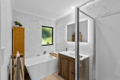 Photo of property in 190 Welcome Bay Road, Welcome Bay, Tauranga, 3112