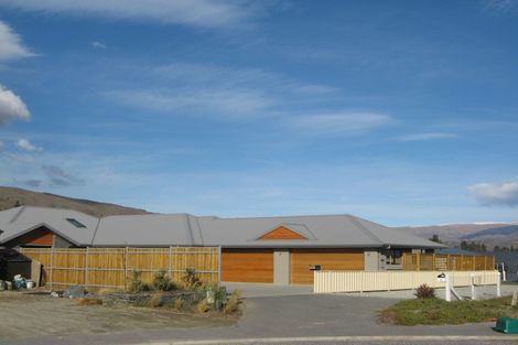 Photo of property in 14 Kawarau Court, Cromwell, 9310