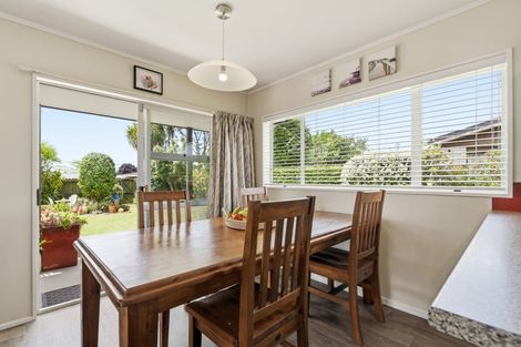 Photo of property in 25 Hookey Drive, Te Puke, 3119