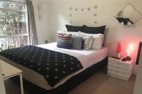 Photo of property in 3/1 Glen Road, Browns Bay, Auckland, 0630