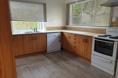 Photo of property in 22 Duncan Street, Tawa, Wellington, 5028