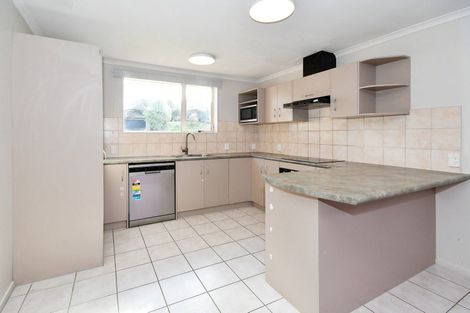 Photo of property in 31 Keri Vista Rise, Papakura, 2110