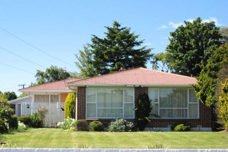 Photo of property in 64 Staveley Street, Avonhead, Christchurch, 8042