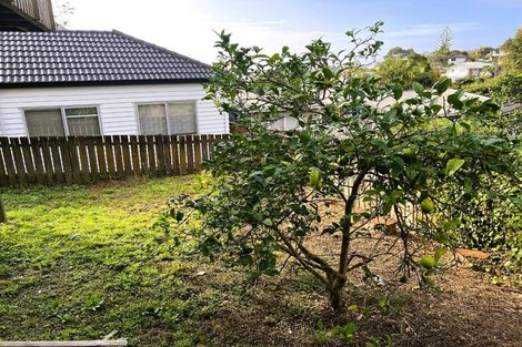 Photo of property in 1/537 Glenfield Road, Glenfield, Auckland, 0629