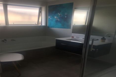 Photo of property in 98 Penetaka Heights, Pyes Pa, Tauranga, 3112