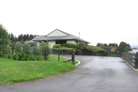 Photo of property in 49 Schnell Drive, Kelvin Grove, Palmerston North, 4414