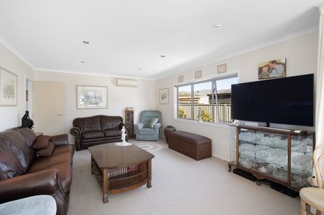 Photo of property in 4 Down Street, Cromwell, 9310